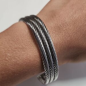 Elegant Silver Cable Bracelet
